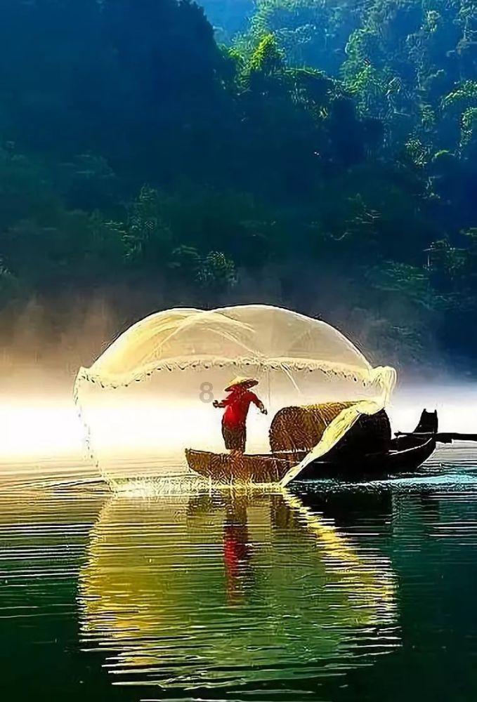 逃出昏暗的地下室